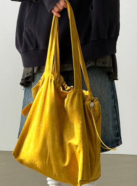 suede sqaure shoulder bag