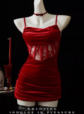 高级法式性感睡衣蕾丝绒红色吊带睡裙女鱼骨包臀裙氛围感圣诞跨年