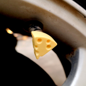 可爱卡通三角奶酪通用汽车机车公路气门芯帽气嘴帽改装 饰配饰 装