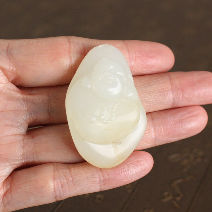 r朕品牌杰子娜娜羊脂白玉籽料