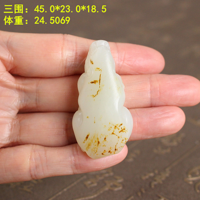 脂份很好的白玉籽料貔貅挂件