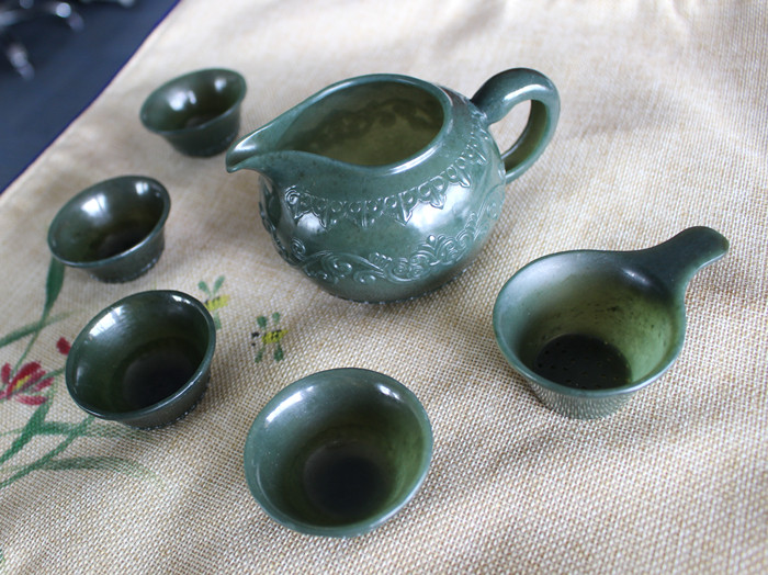 功夫茶具套装和田玉细腻的叶城青玉公道杯 茶漏 茶杯 今日开仓 朕