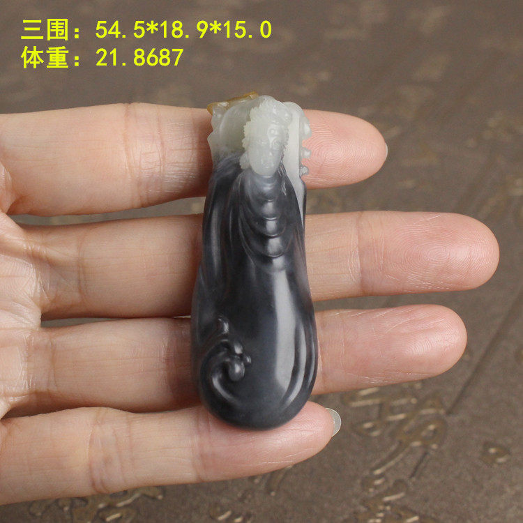 墨玉籽料昭君出塞挂件新疆和田玉