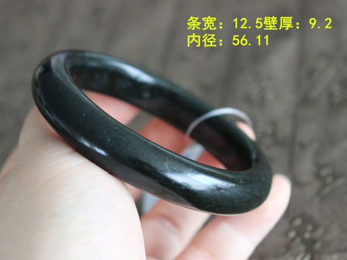 高密度和田玉56.11籽料手镯