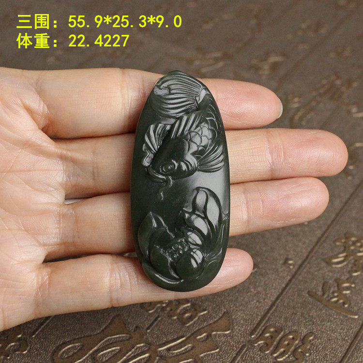 N无可挑剔的JI品沙枣青青玉籽料连年有余挂件有原皮朕&reg;开仓