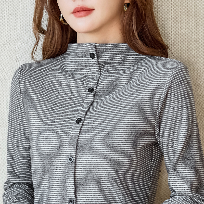 半高领长袖扣子条纹韩版打底衫