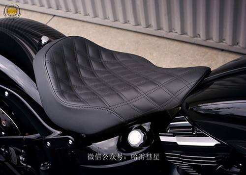 哈雷软尾 SADDLEMEN  菱纹格指骨纹铆钉单人坐垫吸盘后坐垫座椅