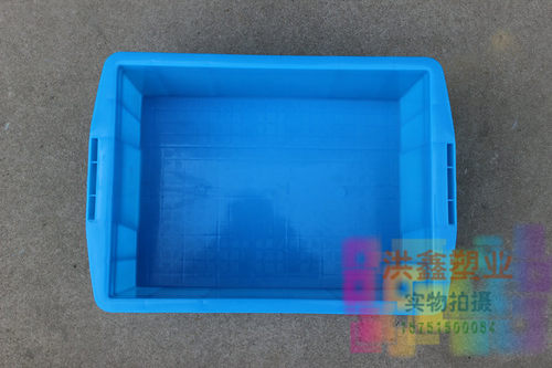 塑料周转箱是选用高冲击强度的HDPE（低压高密度聚乙烯）、用于零件周转便捷,堆放整齐、便于管理。 颜色：蓝色现货，其他颜色跟掌柜确认，可根据客户要求订做其它颜色.保证全新料制作 无毒无味 一年内出现费人为损坏 免费换新 现厂家特价促销中 快来抢购 电话 15751500054