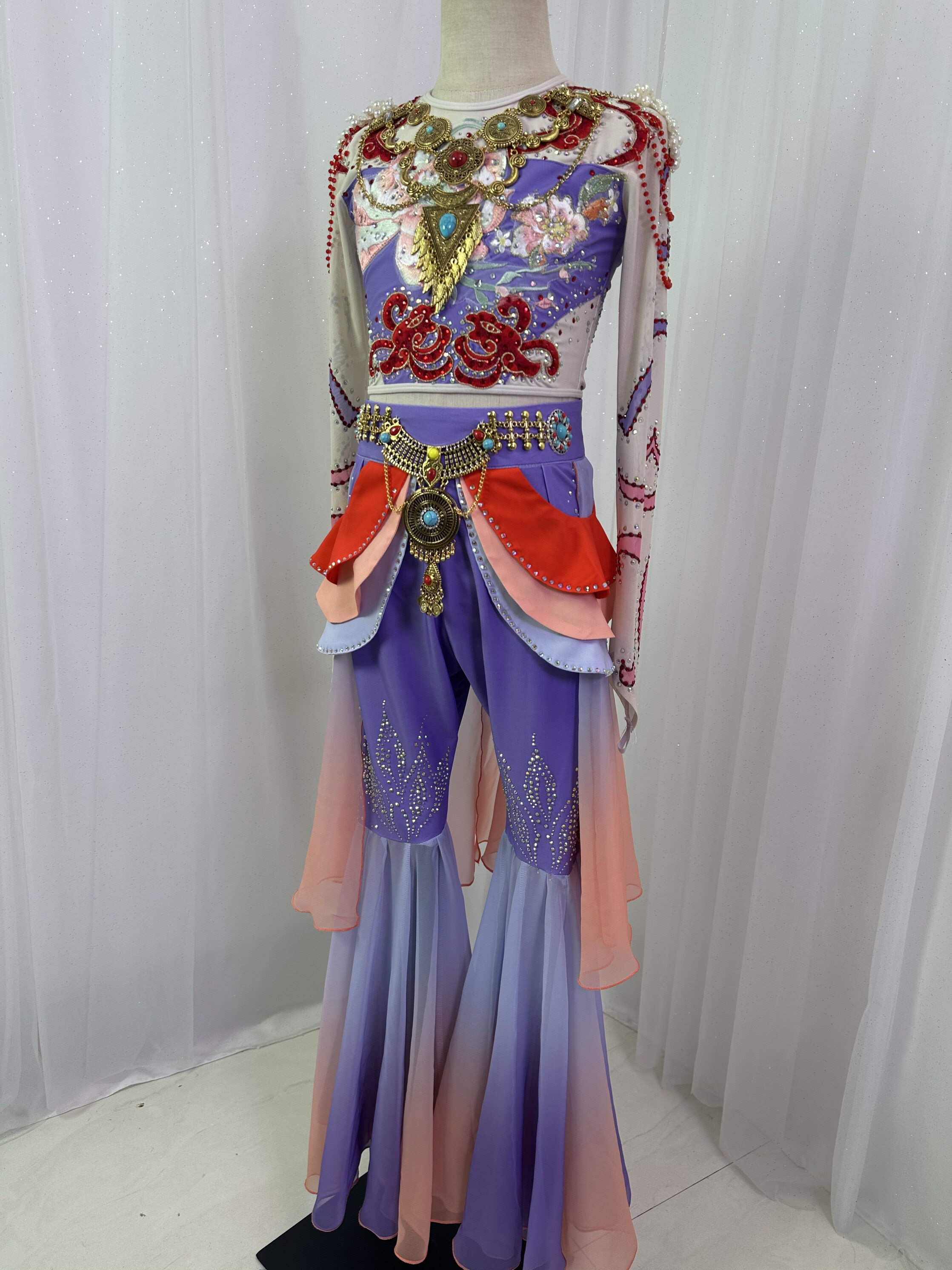 敦煌飞天梦回龟兹剧目服舞蹈服女演出服定制小艺考民族表演服图片