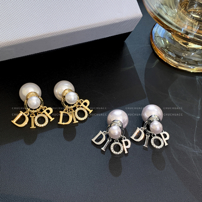 韦雪同款CD字母大小珍珠耳钉