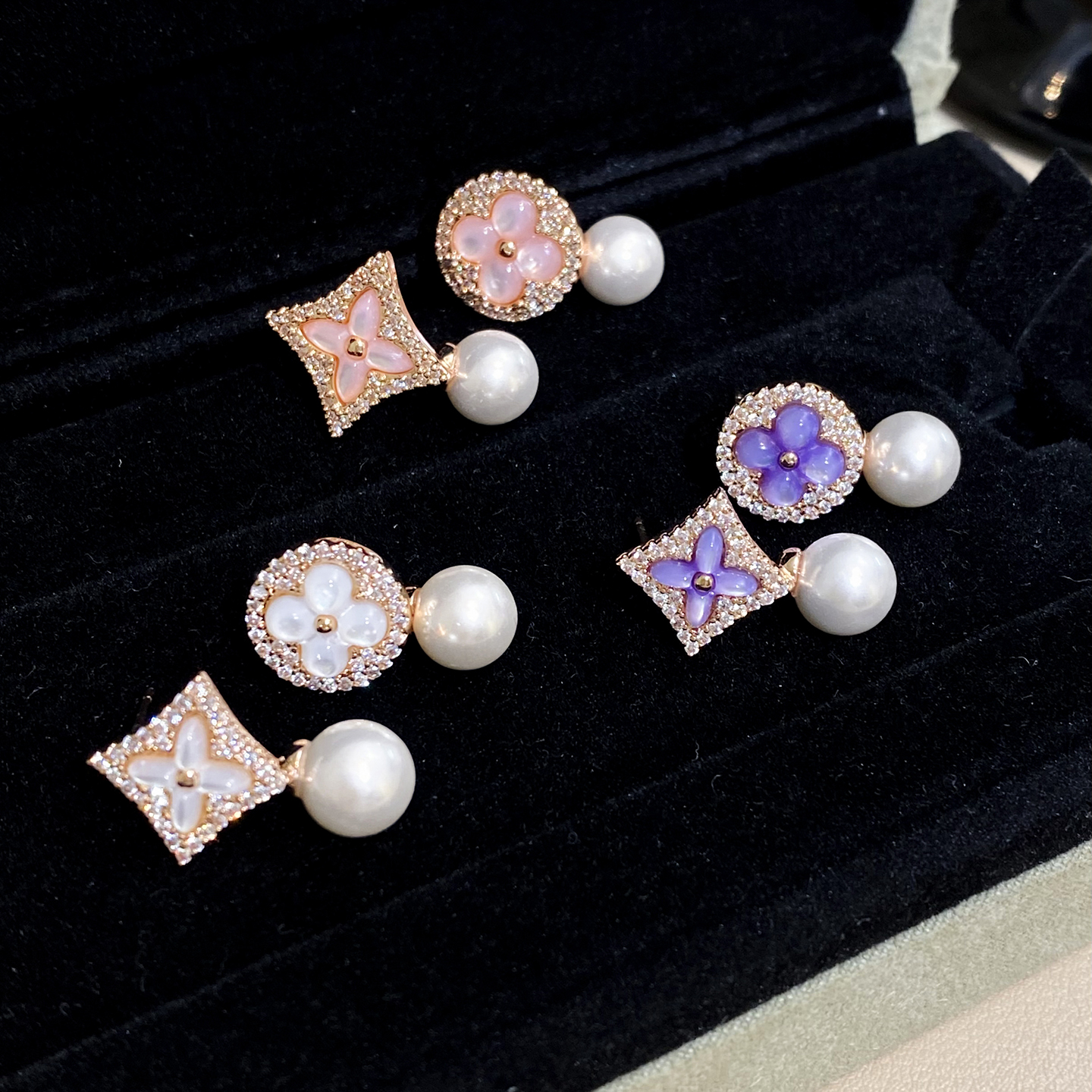 优雅知性不对称贝母珍珠四叶草