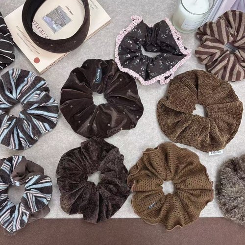 2026时尚栗子棕色系针织丝绒大肠发圈美拉德复古百搭慵懒松弛马尾