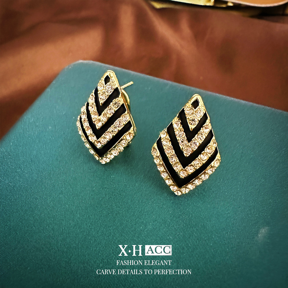 银针时尚轻奢满钻黑条纹耳钉菱形高级感耳环气质网红气质耳饰