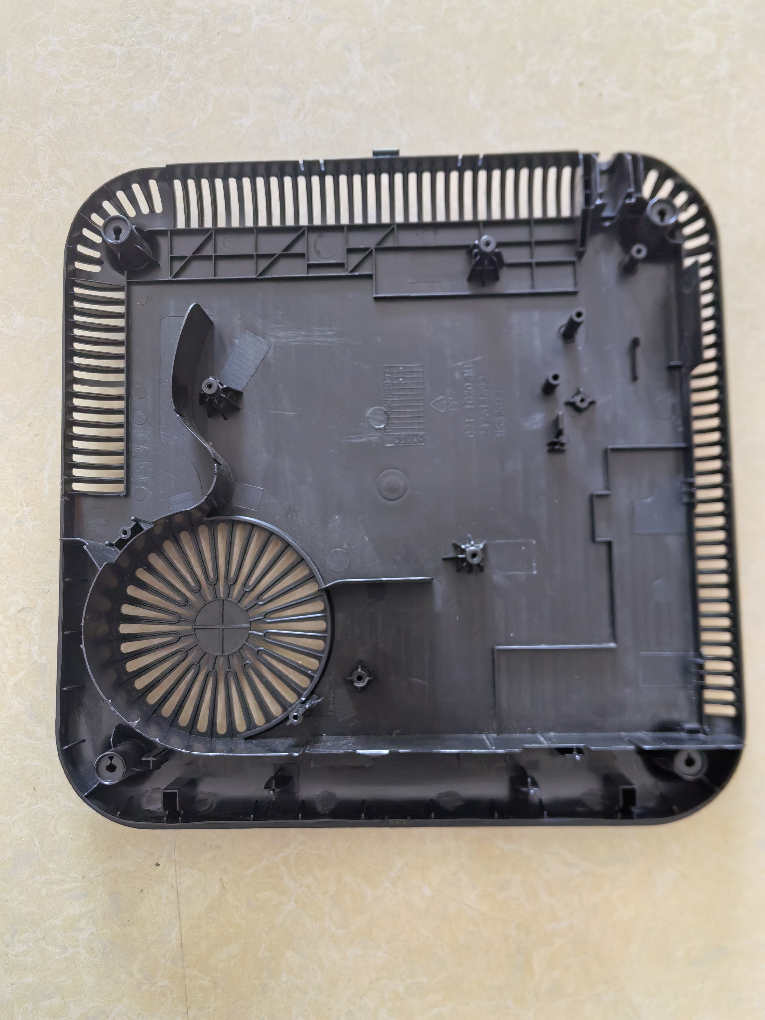 苏泊尔电磁炉C21-IC20底座组件底盖