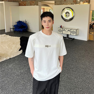23夏新款潮流时髦高级感个性皮带金属装饰宽松休闲韩版T恤D35-P75图片