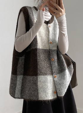 言双 复古撞色格子针织马甲女秋季宽松圆领毛衣背心开衫上衣P2576