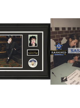 Suzanne Vega苏珊 薇格 Luka 亲笔签名照片裱框 含SA证书