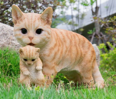 代购橙色虎斑猫抱着小猫可爱仿真雕像动物雕塑花园客厅装饰摆件