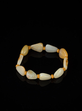 藏家级别高润天然和田玉籽料手工打磨随形手钏手串玉质温和细腻