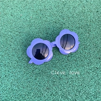 Фиолетовые пять лепестков маленькие цветы