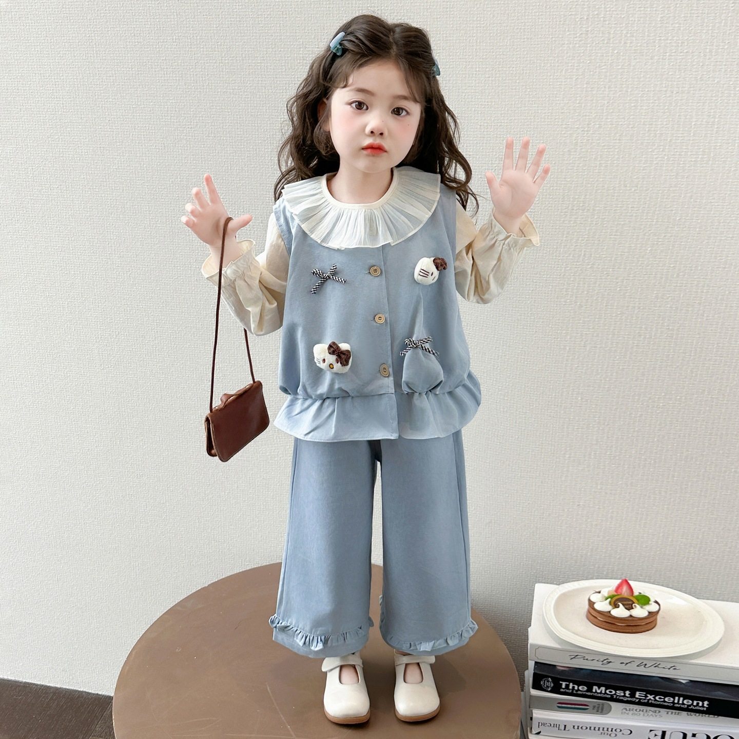 女小童玩偶马甲套装春秋季儿童洋气时髦秋装女宝宝韩版宽松三件套,童装/婴儿装/亲子装,儿童运动套装,淘宝优惠券,粉丝福利购,淘宝优惠卷