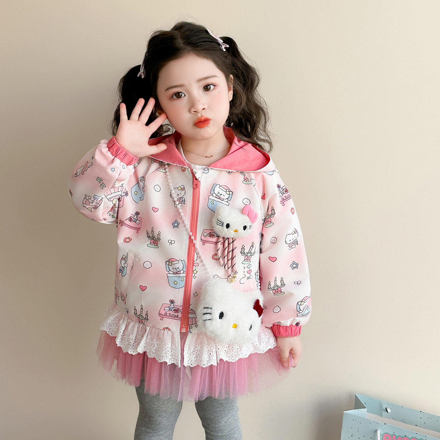 女童卡通外套春秋季儿童满印开衫风衣春装女宝宝洋气时髦连帽上衣,童装/婴儿装/亲子装,风衣,淘宝优惠券,粉丝福利购,淘宝优惠卷