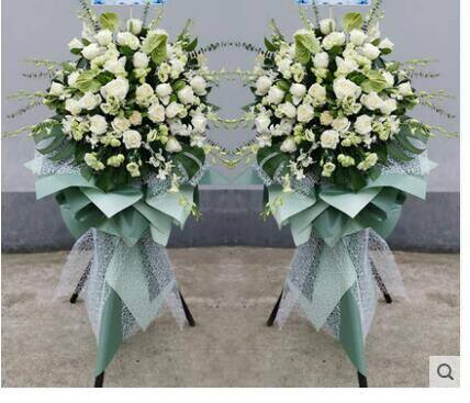 花圈死人花圈多少钱 花圈死人花圈价格 小麦优选