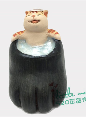 日本代购 猫咪 泡澡 黑色猫爪 匠人手工 治愈可爱 公仔摆件装饰