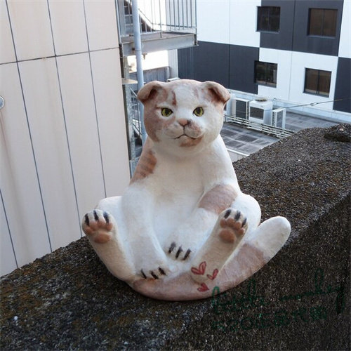 日本代购 坐姿猫咪 匠人手工制作 和风 治愈可爱 陶制 和纸 摆件