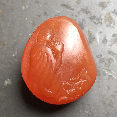 保山南红玛瑙天然无裂原矿冰红无相佛悟道挂件雕刻件手把件29.5克