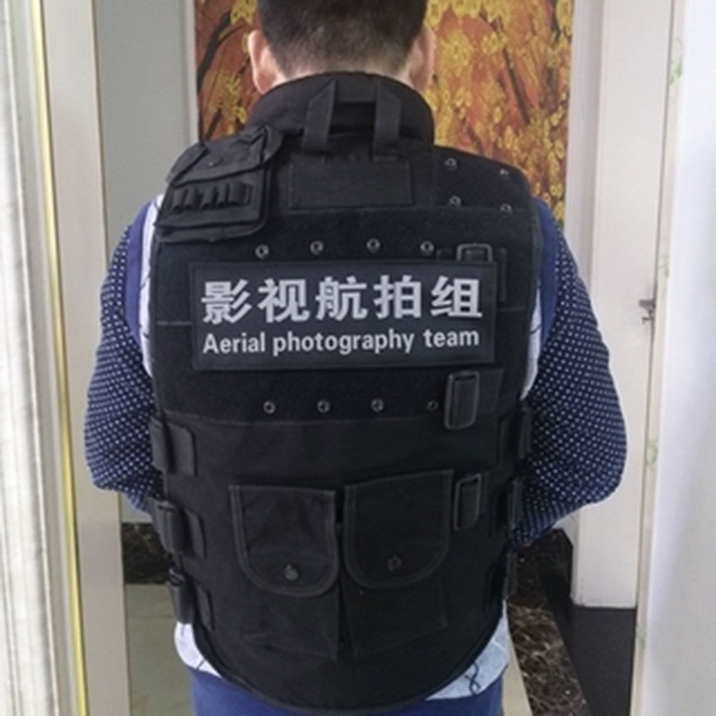 服装战术背心反光字魔术贴标定制图片