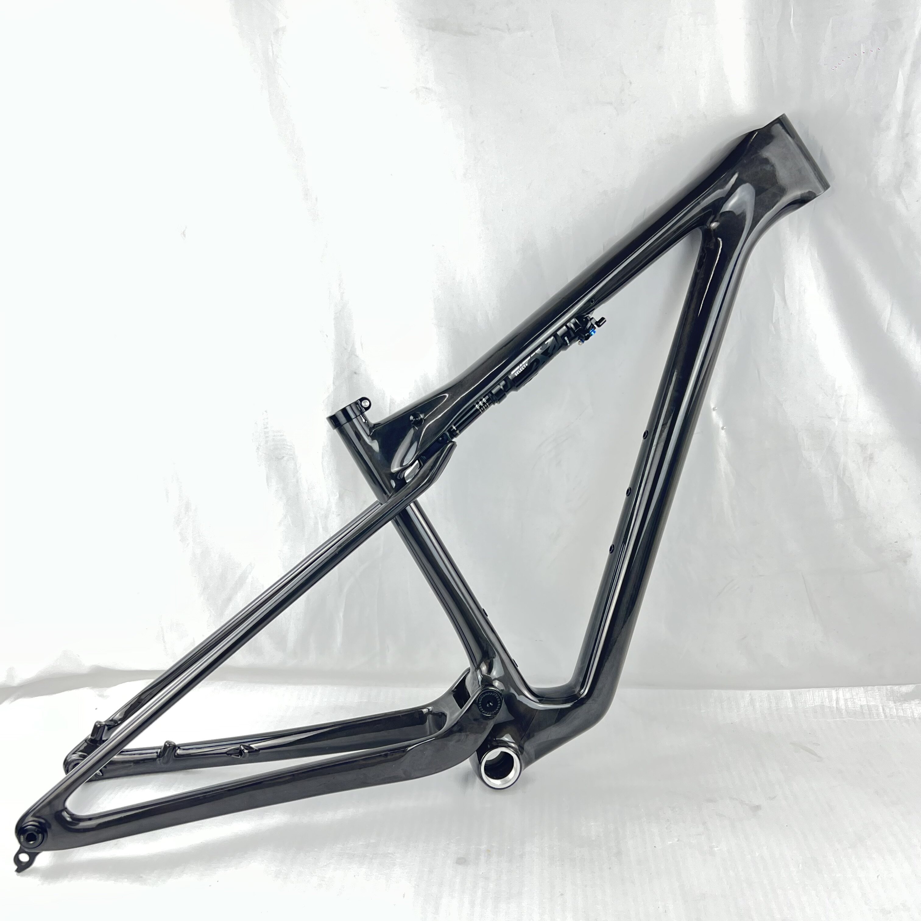 超轻碳纤维软尾山地越野车架打雷同款29er 148mm 多色制作S M L码