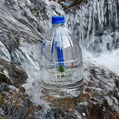 龙栖山泉天然山泉水龙西矿泉水饮用水定制泡茶农夫整箱水桶桶装水