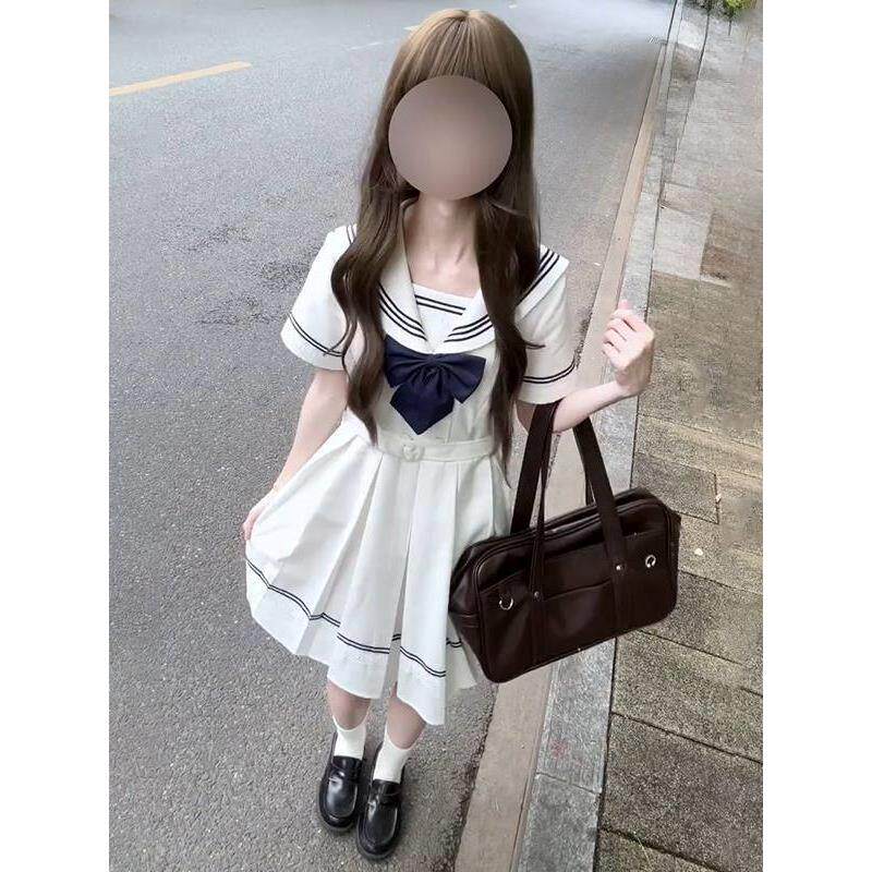 韩系减龄学院风海军领连
