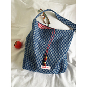 怎么搭都很nice 原创设计肌理提花牛仔斜跨包女 小众通勤百搭包包