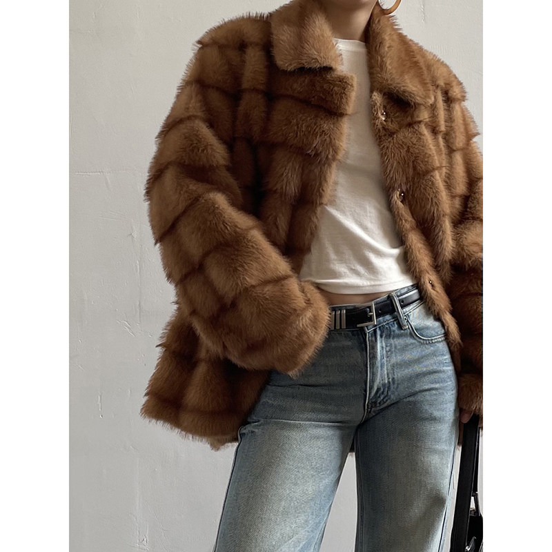 Acupstudio江右上 宽横条毛毛短外套女新款冬季高级感环保皮草,女装/女士精品,皮草,淘宝优惠券,粉丝福利购,淘宝优惠卷