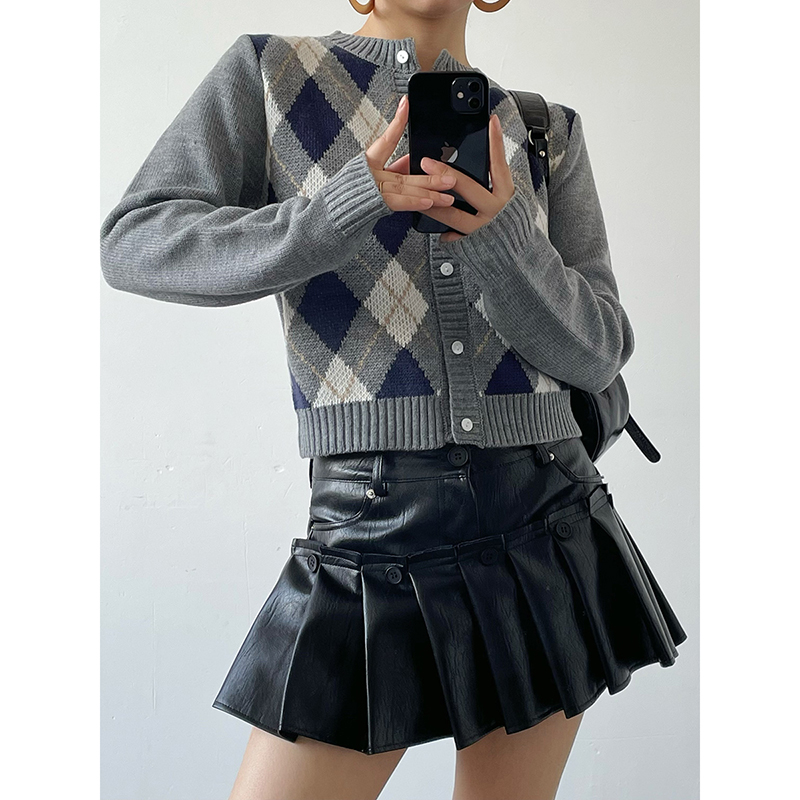 学院风长袖格纹开衫毛衣女