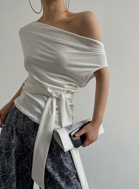 AcupStudio江右上 美式斜挎肩不规则小众设计绑带斜肩T恤上衣