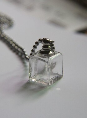 正方透明空心朱砂可打开项链毛衣链水晶精油瓶小瓶子吊坠宠物毛发