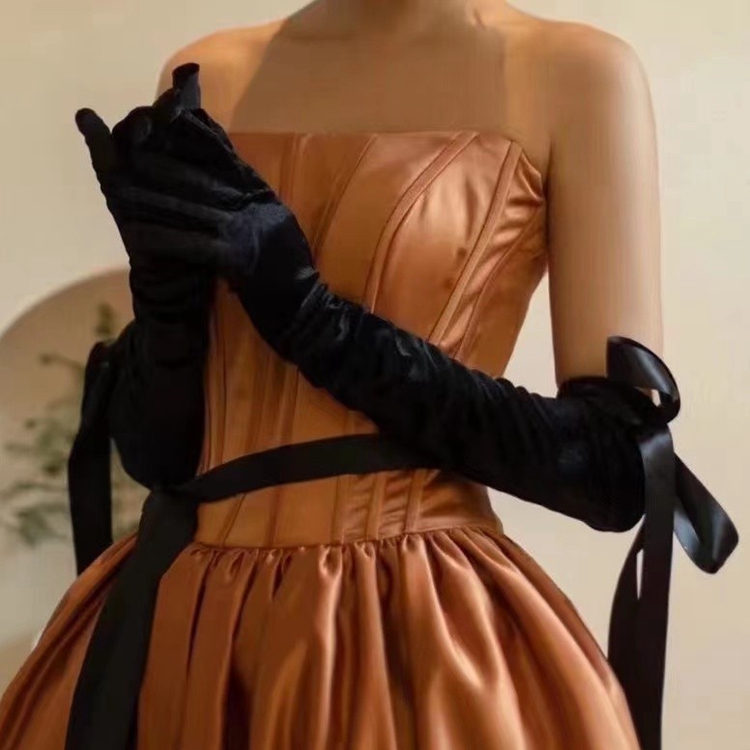 赫本黑色情趣丝绒长款手套女