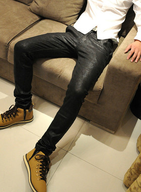 新店特价2022春夏新款韩版修身男士个性亮皮免洗黑色显瘦牛仔裤潮