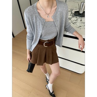 女 两件套装 自制2026春季 轻氧减龄感简约百搭圆领显瘦针织吊带开衫