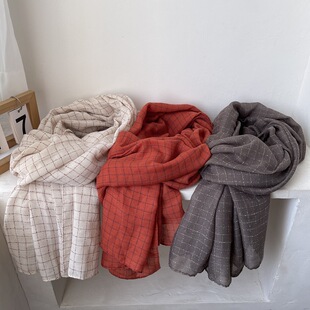 轻柔绵软小方格子围巾长款女秋冬森系纱巾薄披肩黑白文艺百搭围脖