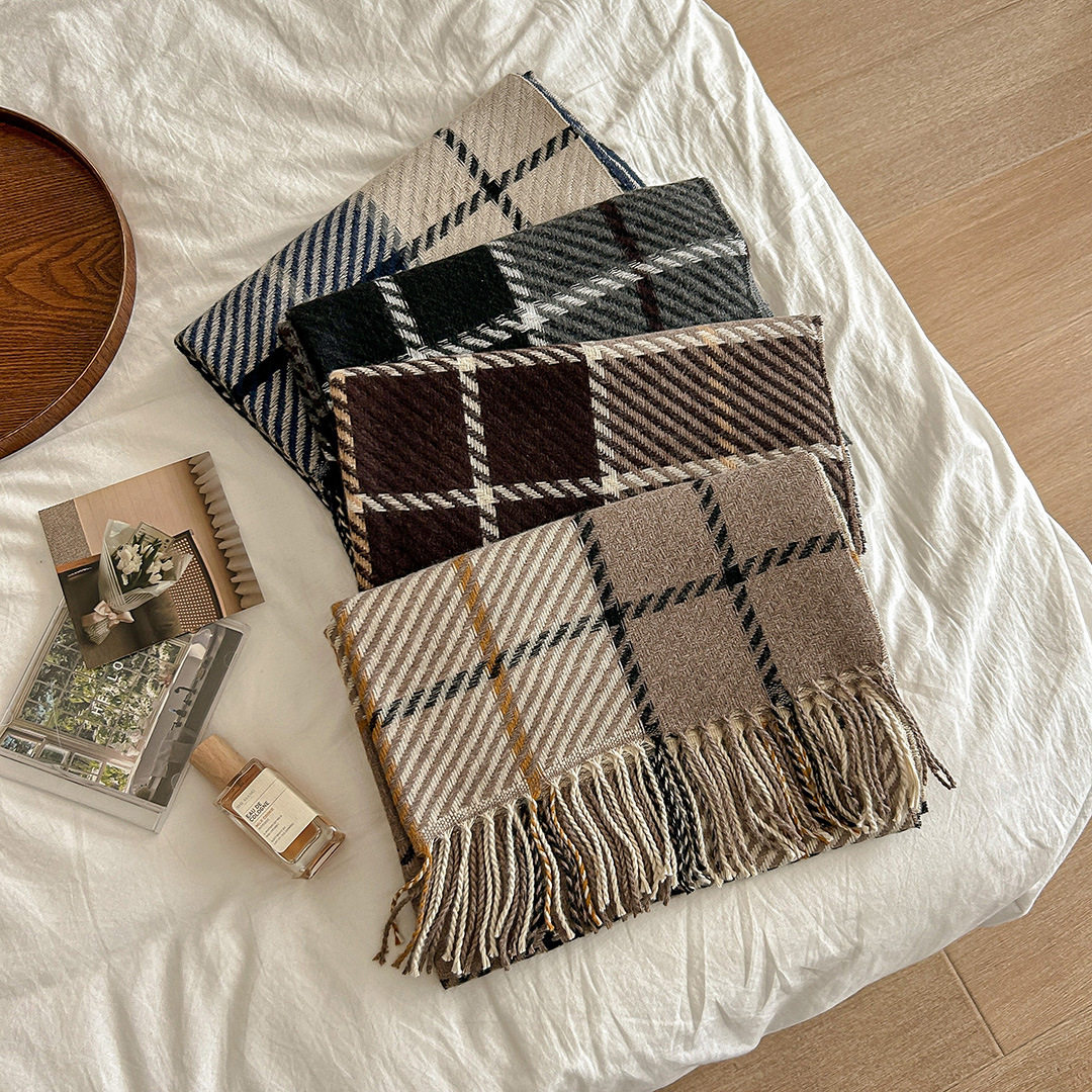 黑白灰蓝咖色男士披肩