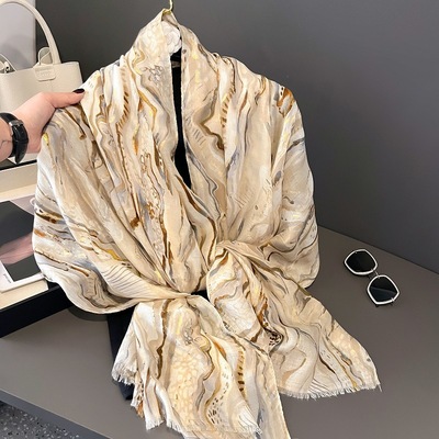 烫金川流不息山水丝巾防晒披肩