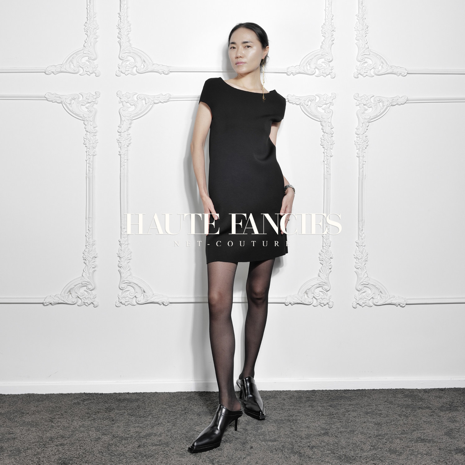 【HAUTE FANCIES后构想】一片式连肩袖黑色收腰连衣裙