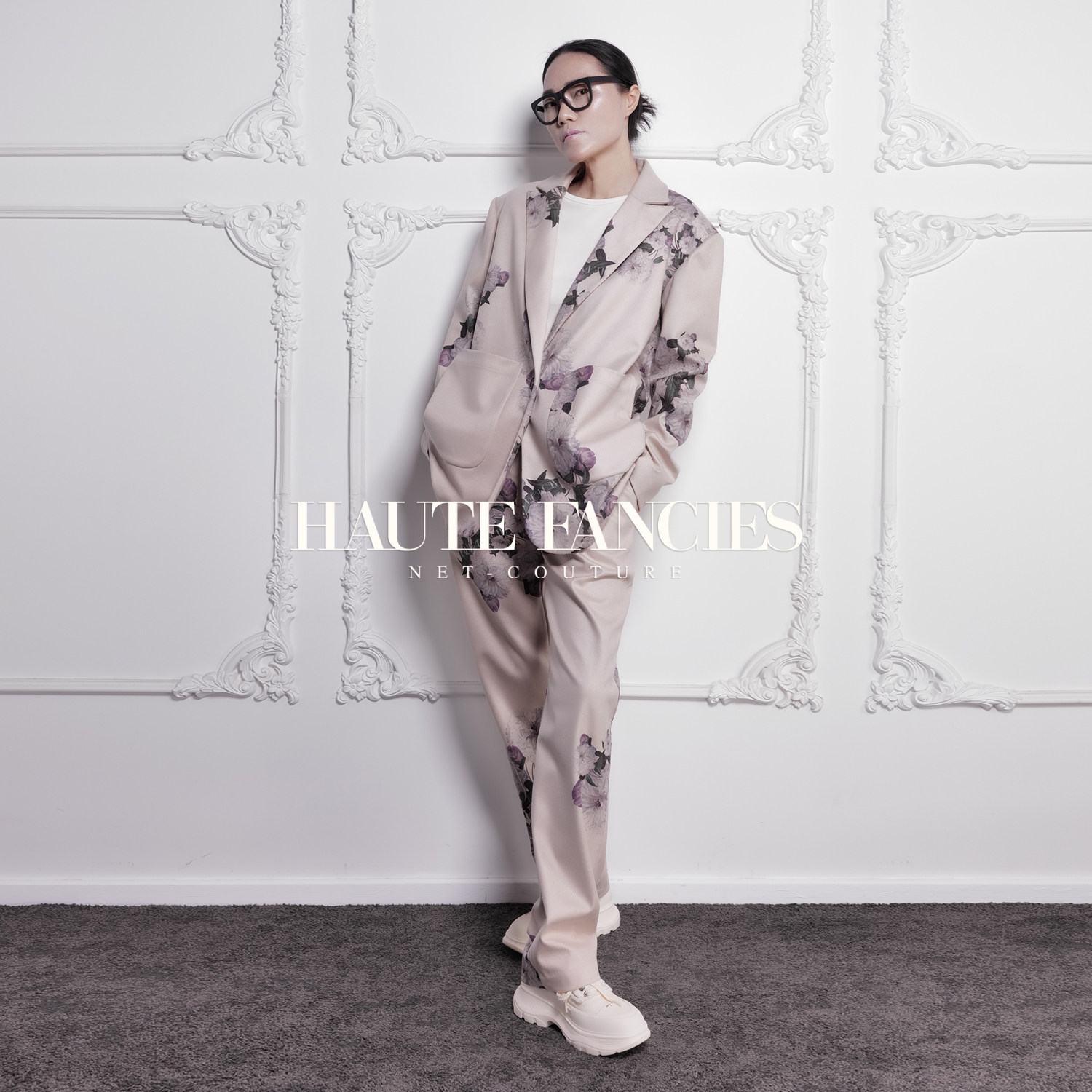 HAUTE FANCIES后构想 | 艺术气质自研花稿杏色团花宽肩修身西装