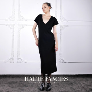 此刻拥有 HAUTE FANCIES后构想 | 黑色V领修身针织连衣裙春夏新品