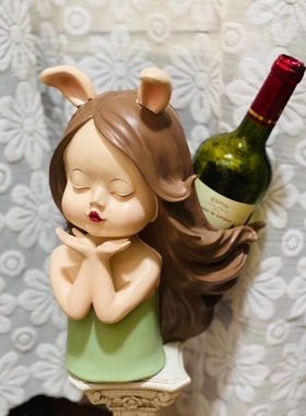 少女红酒架摆件北欧风格创意葡萄酒酒瓶架酒柜装饰品家用客厅陈列