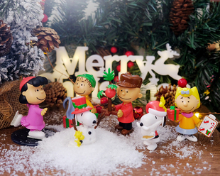 尾D史努比圣诞节日场景摆件
